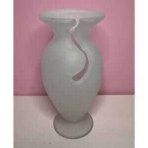 Beautiful Handmade Vintage 7” Frosted White Smokey Art Glass Vase Unique